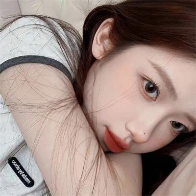 来自普莱恩维尔的女孩